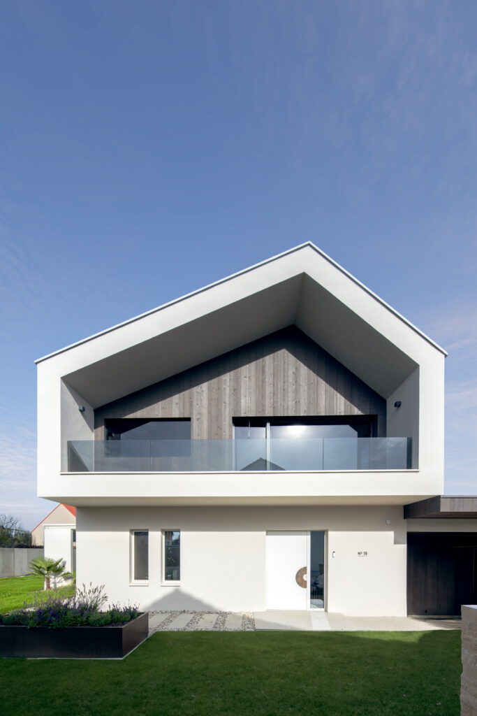 Professionelle Architektur-Fotografie eines modernen Einfamilienhauses